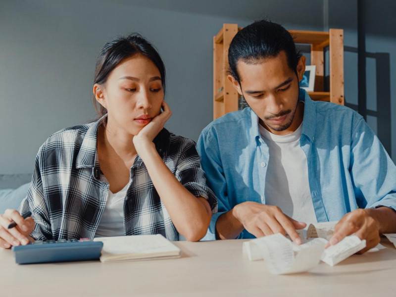 債主打來催債，才知家人簽本票又欠上百萬...遇上無底洞家人，律師10忠告：死一人好過死一家