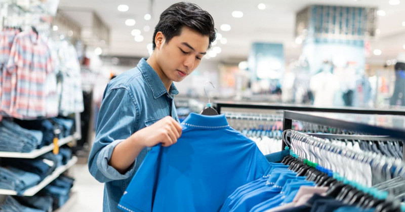 年輕人薪水不高，還堅持買名牌...資深財顧：理財 2 步驟，帶你擺脫「精緻窮」！