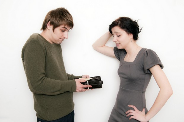 神準！借錢給朋友卻要不回來？容易欠錢不還的三大人格特質！