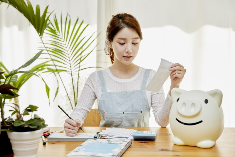 小資族月薪40K如何理財？她打開記帳軟體「一年多出30萬」，親曝嚴格存錢計畫